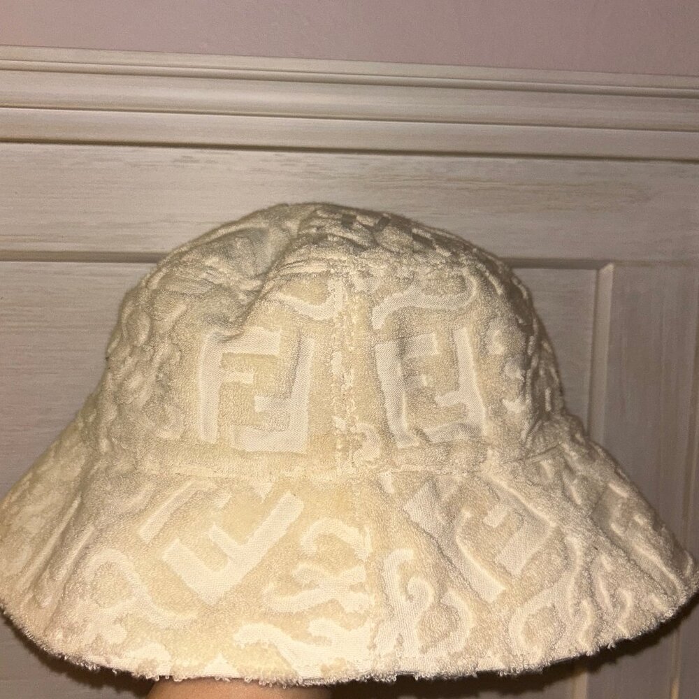 FENDI Terrycloth Karligraphy Bucket hat